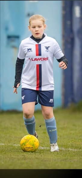Ella Lynch Cause Of Death, Obituary: Talented Player For Wakefield AFC Juniors, Rothwell Juniors, And The Leeds United Shadow Squad Sadly Passed Away
